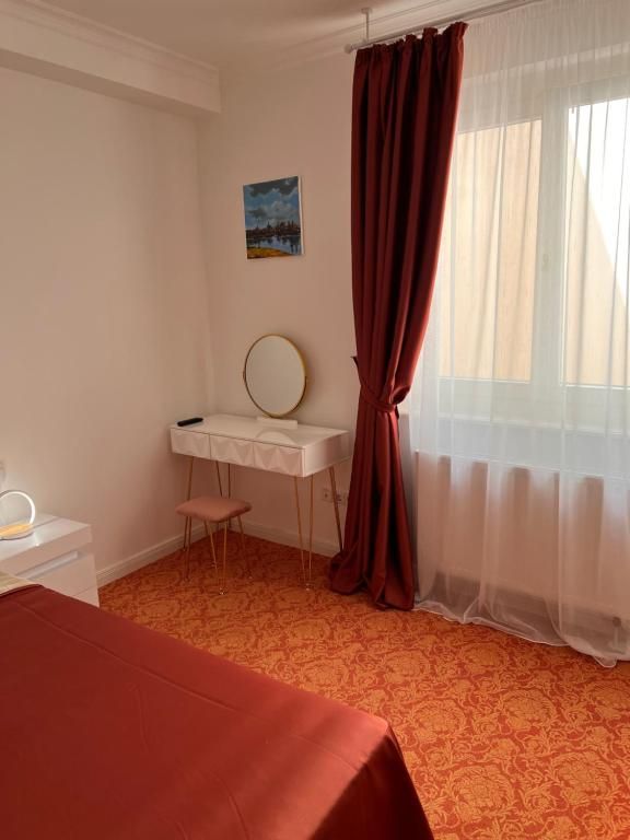 Zimmer Merkur Bett
